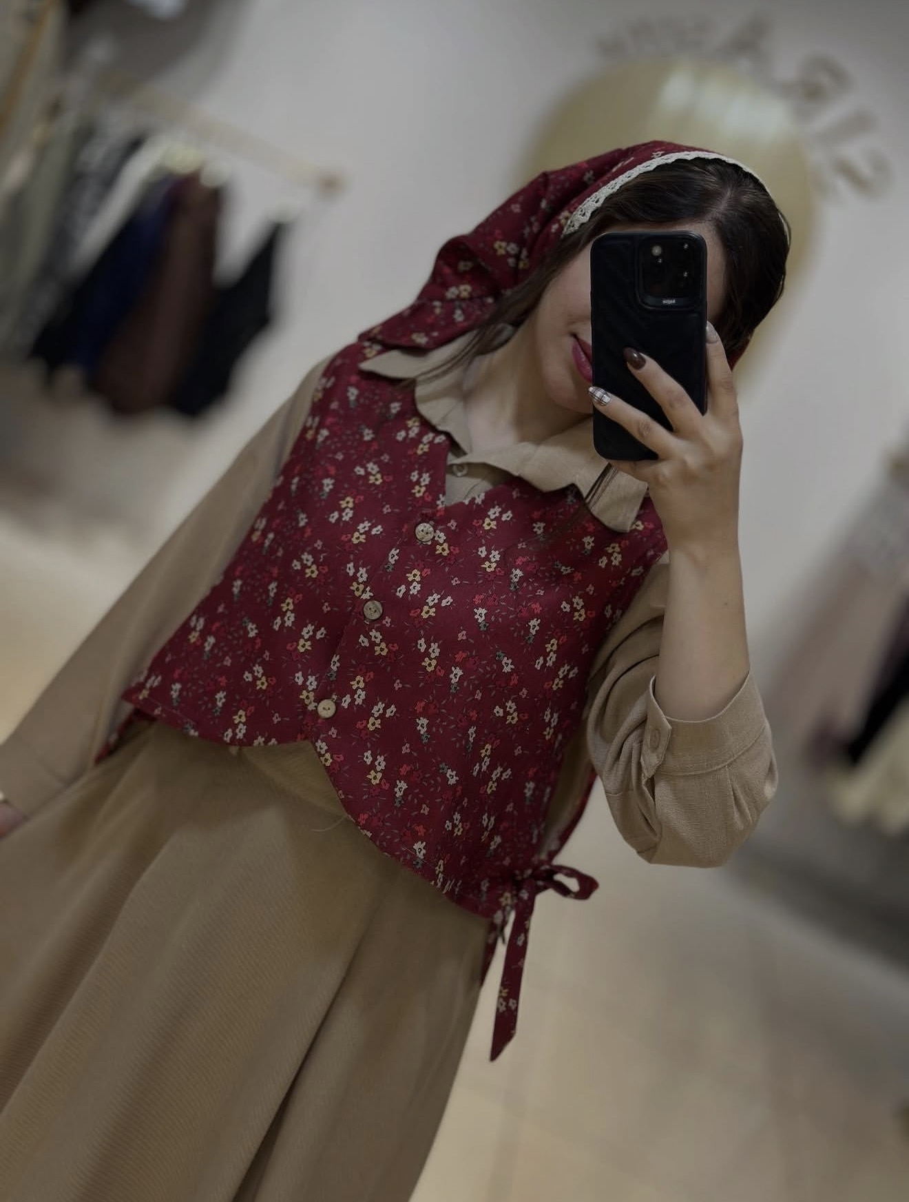 وست گلدار مخمل کبریتی | مدل گلی